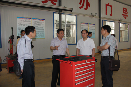 南陽工業學校汽車實訓